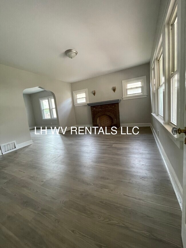 Photo - 3524 Orchard St