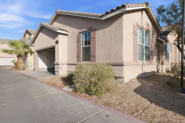 Photo - 2529 Rainbow Cactus Ct