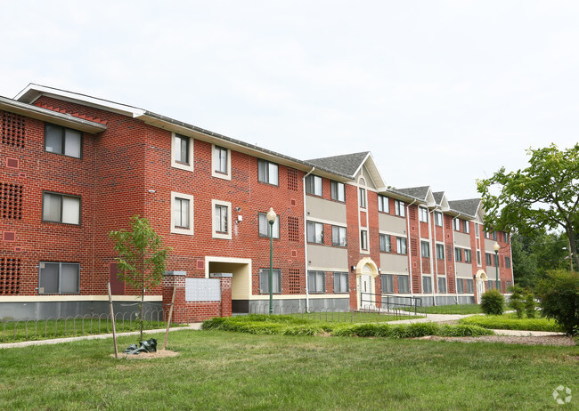 Building Photo - Paradise At Parkside Apartments