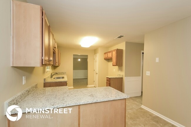 Photo - 6318 Shell Dr SW