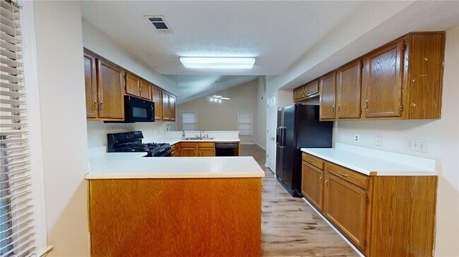 Photo - 110 Beaverwood Ln