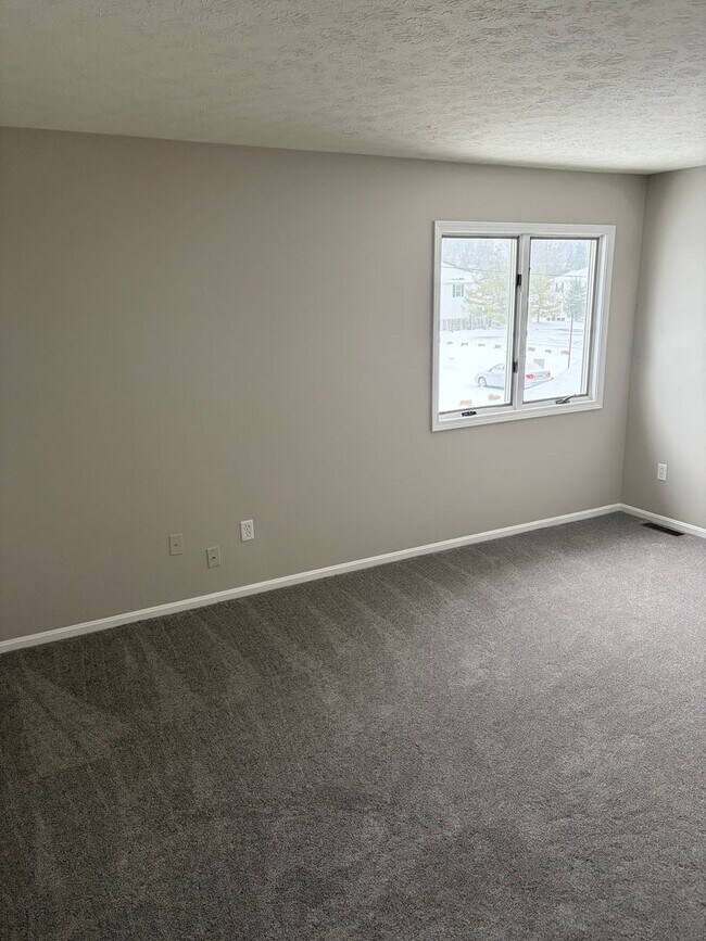 Photo - 3 Bedroom 2 Bath Condo