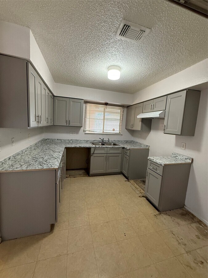 Photo - 12119 Tambourine Dr