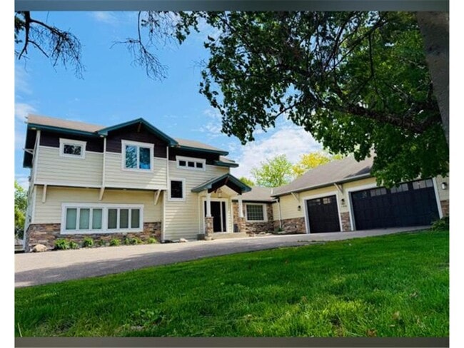 Photo - 190 Gleason Lake Rd