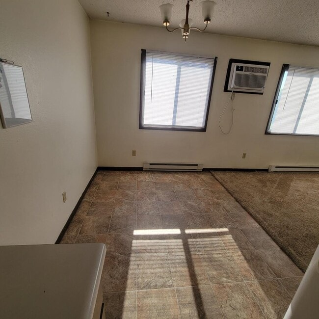 Photo - 506 Jefferson St