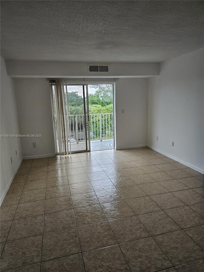 Photo - 8200 SW 210th St Unit 301