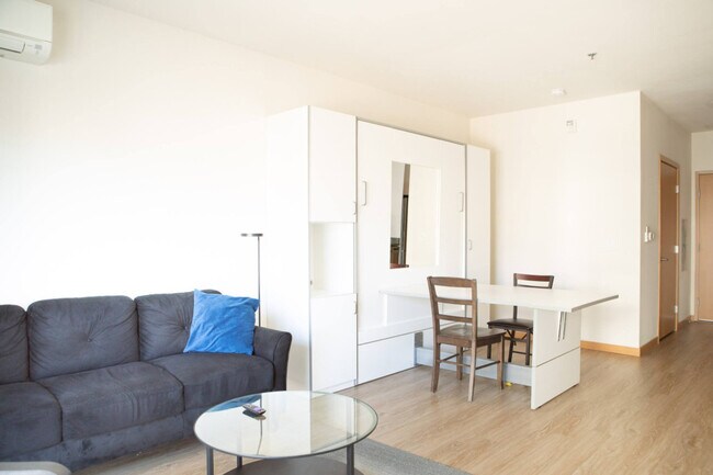 1640 N Water St Unit SI ID1379031P