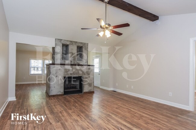 222 Tillamook Dr