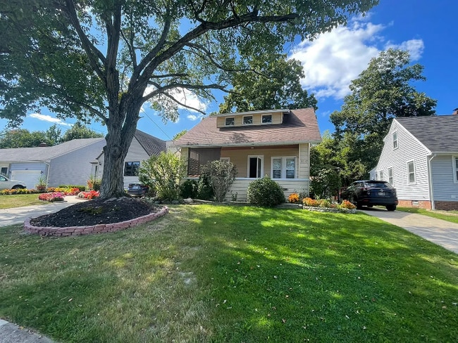 Photo - 1612 Parker Dr