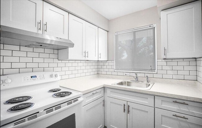 Photo - 5991 Fairfield Ave S