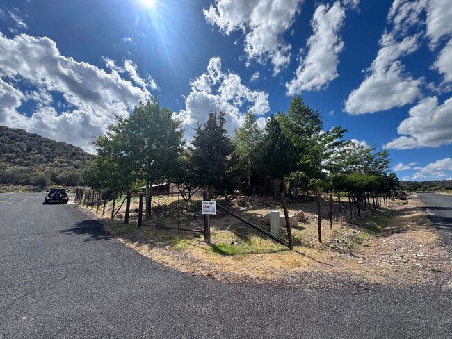 Beautiful Pine Valley Home! - Beautiful Pine Valley Home!