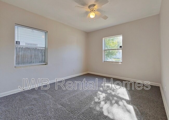 Photo - 5149 Astral St