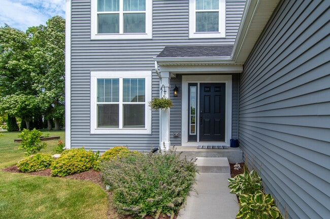Photo - 26107 White Oak Trail