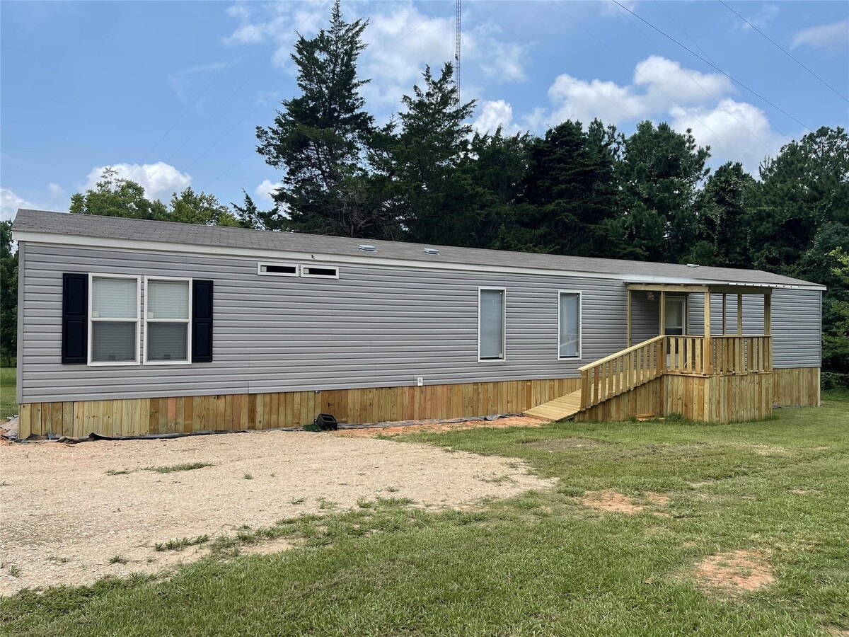 Photo - 10161 Pollard Rd