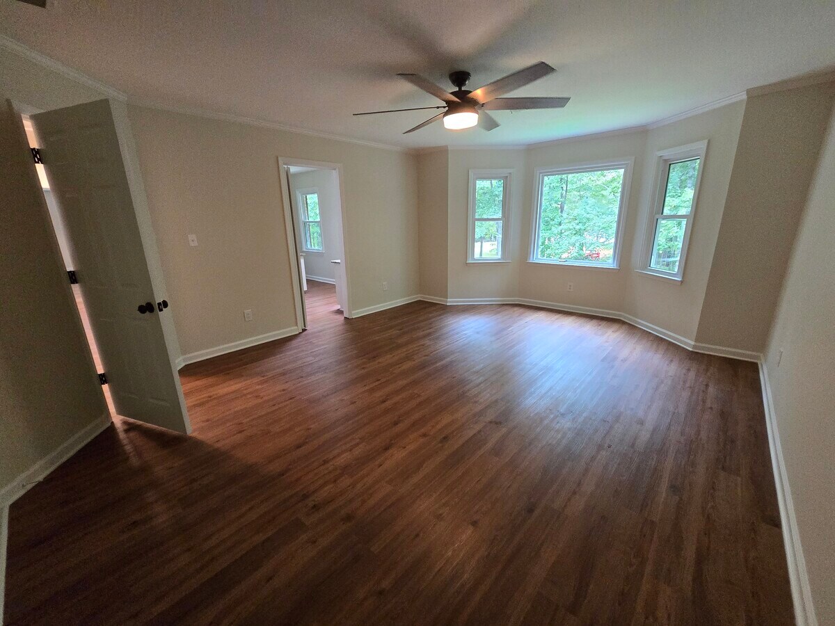 Photo - 160 Granby Ln Casa