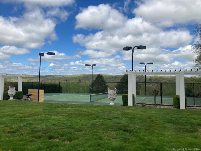 Photo - 28 Leavenworth Rd