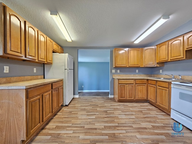 Photo - 3 Bedroom 1 Bath House for Rent in Lakeland *Move-In Special*