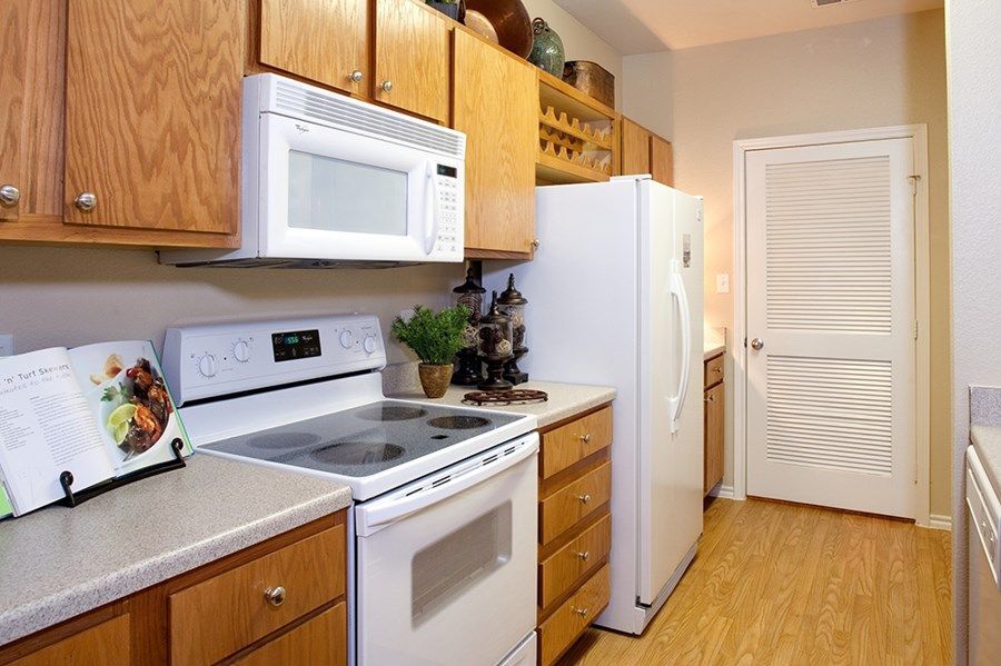 Photo - 9400 W Parmer Ln Unit 1221