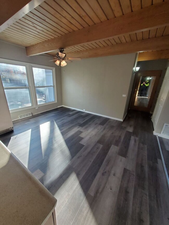 Photo - 7611 W Arthur Ave Unidad #1