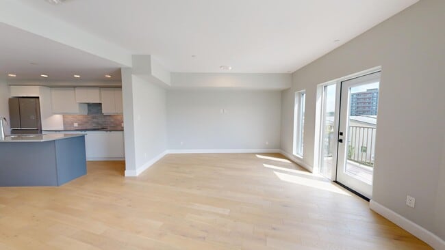 Photo - LUXURIOUS 2BD-2BATHROOM CONDO TOWNHOME AT EVE PARK Unité 116A