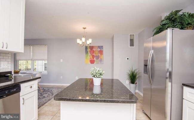 Photo - 8800 Community Square Ln