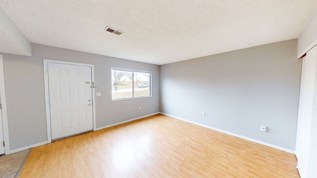 Photo - 3140 Walden Pl