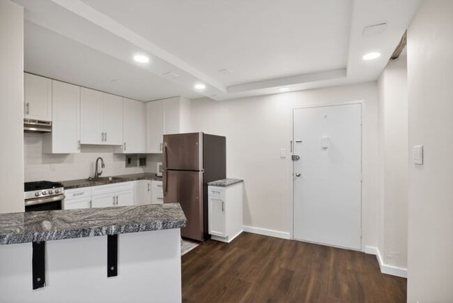 Photo - 2401 H St NW