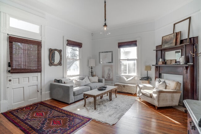 Photo - 1433 Desoto Ave SW