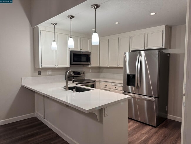 Photo - 126 Southwind Dr