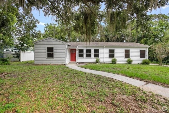 Building Photo - 605 N Amelia Ave Rental