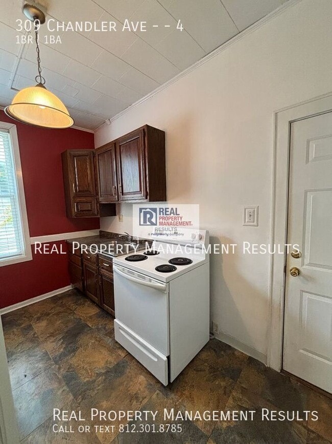 Photo - 309 Chandler Ave Unit 4