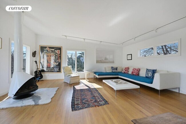 Photo - 25 Rehan Ave