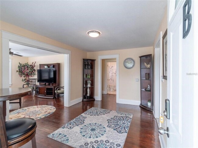 Photo - 103 E Mohawk Ave