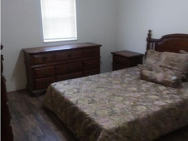 Photo - 2 Bedroom Single Family Home in Muncie