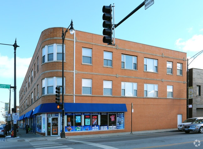 3957 W Irving Park Rd
