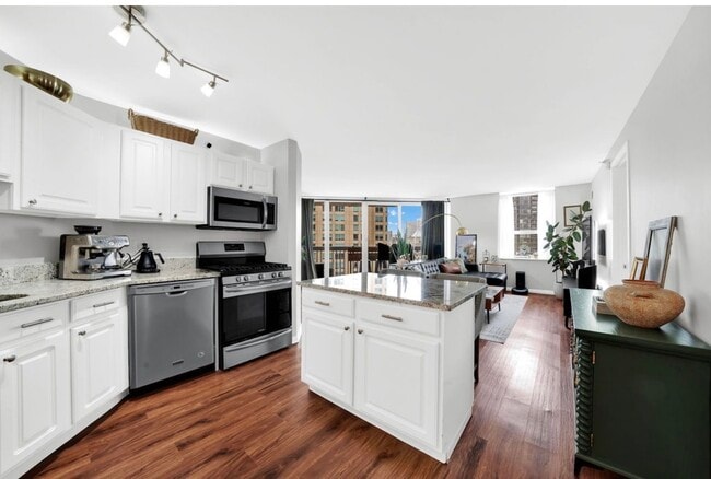 Photo - 545 N Dearborn St Unit W2804