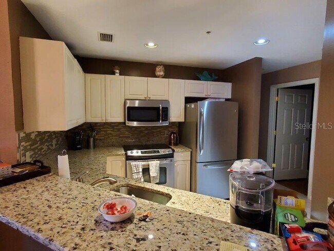 255 West End Dr Unit 4302