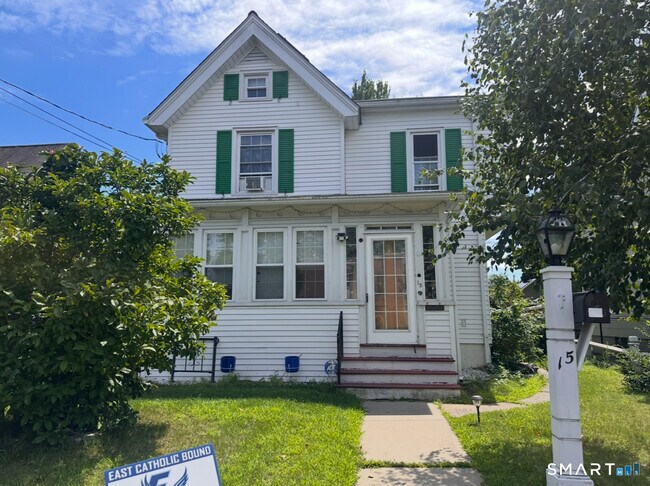 Photo - 15 Woodbridge Ave