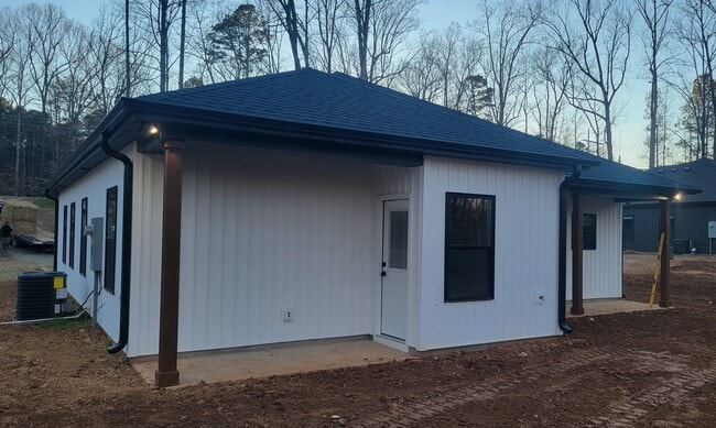 Covered back porch area