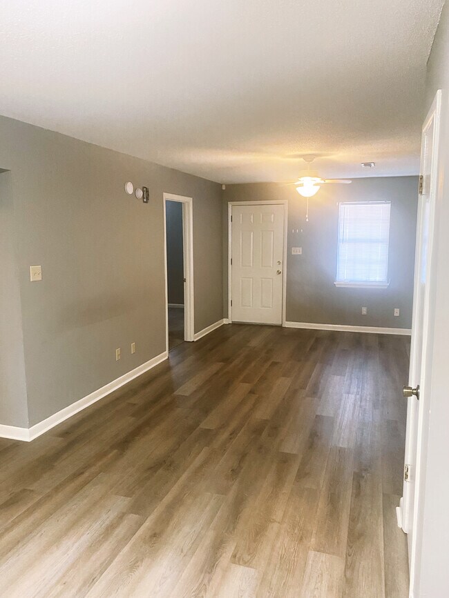 1809 Windover Pl SW Unit D
