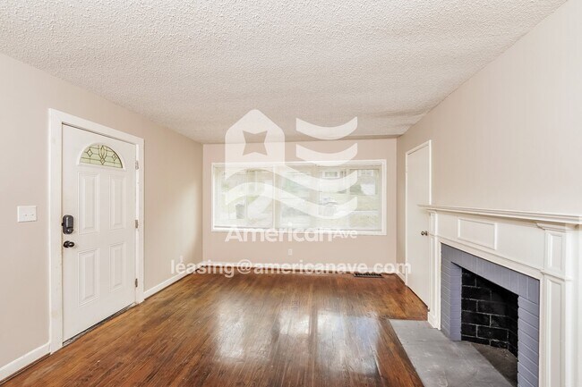 Photo - 8228 10th Ave S