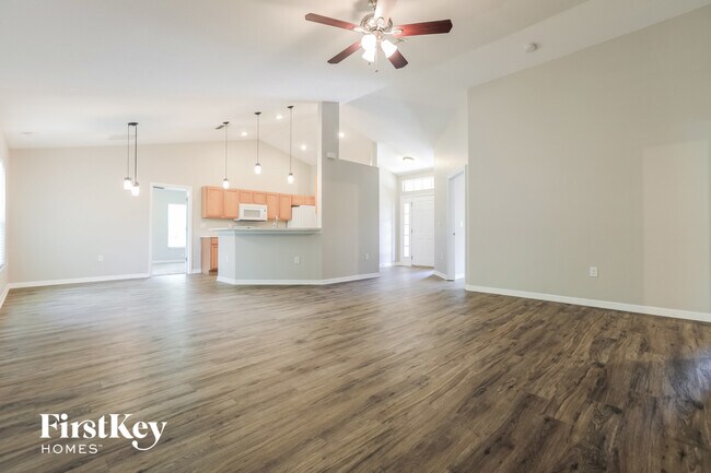 Photo - 3791 Garbett Terrace