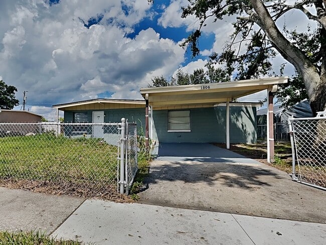Building Photo - 1806 Cadillac Cir