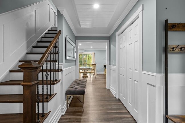 Photo - 36 Carriage House Dr