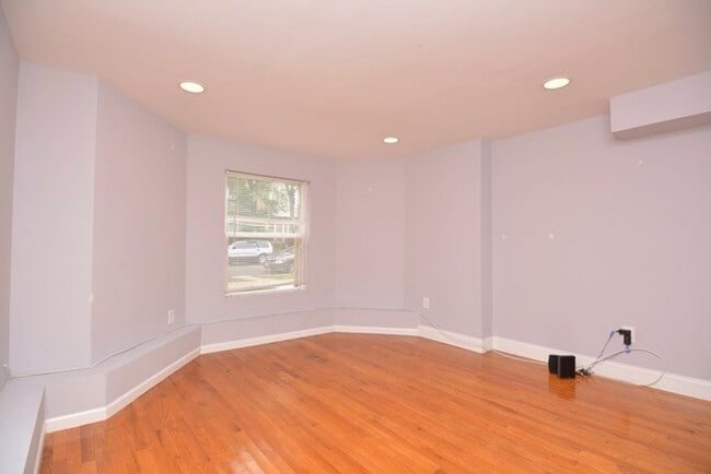 Photo - 3515 W McLean Ave Unit G