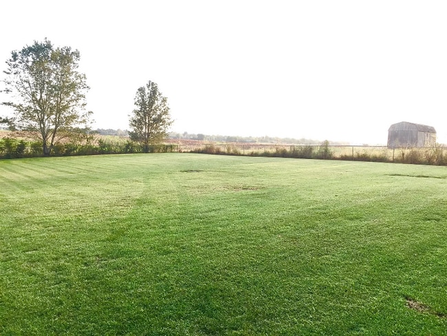 Photo - 209 Bumpus Mill Rd