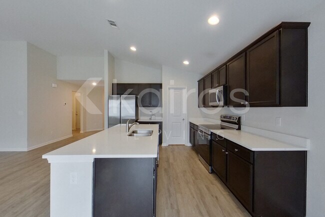 Photo - 12 Carrollton Dr