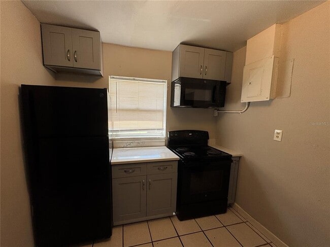 Photo - 909 N Thornton Ave