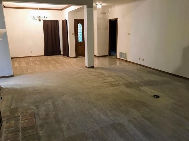 Photo - 6104 John Chisum Ln