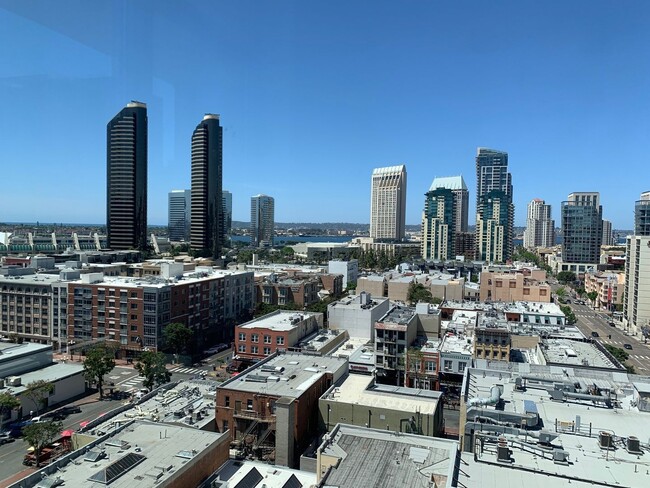 Downtown San Diego - fully furnished upsca... - Downtown San Diego - fully furnished upsca... Condo Unit 1108